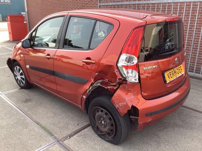 Suzuki Splash 1.2 16V Skrotfordon (2008, ORANJE)