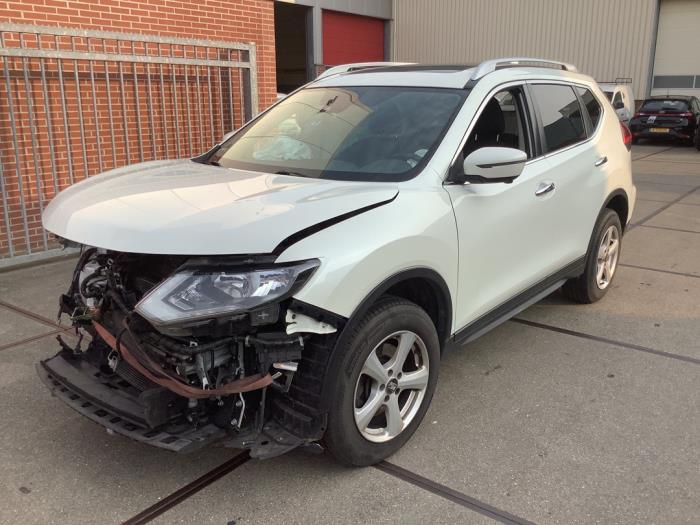 Nissan X-Trail 1.6 DIG-T 16V Skrotfordon (2018, WIT)