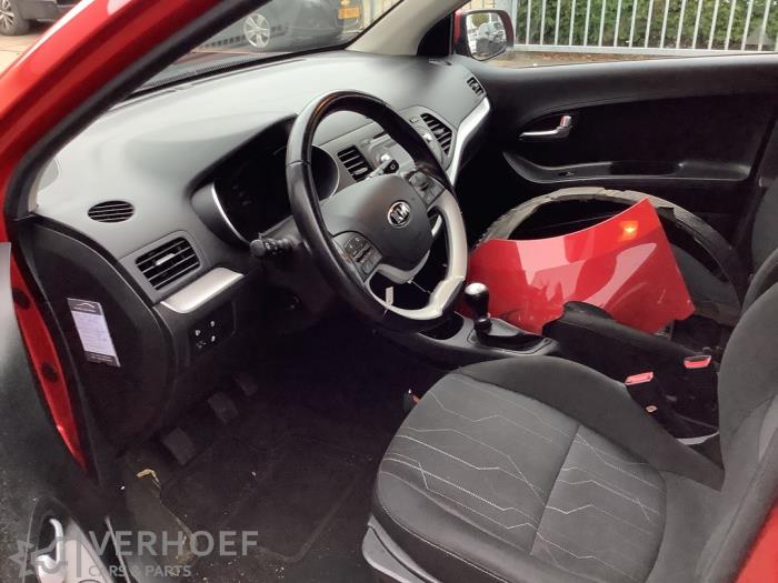 Kia Picanto 1.0 12V Samochód złomowany (2016, Czerwony)