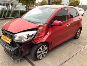 Kia Picanto 1.0 12V Samochód złomowany (2016, Czerwony)