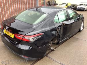 Toyota Camry 2.5 Hybrid 16V Épave (2021, Noir)
