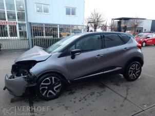 Renault Captur I 0.9 Energy TCE 12V Épave (2016, Gris)