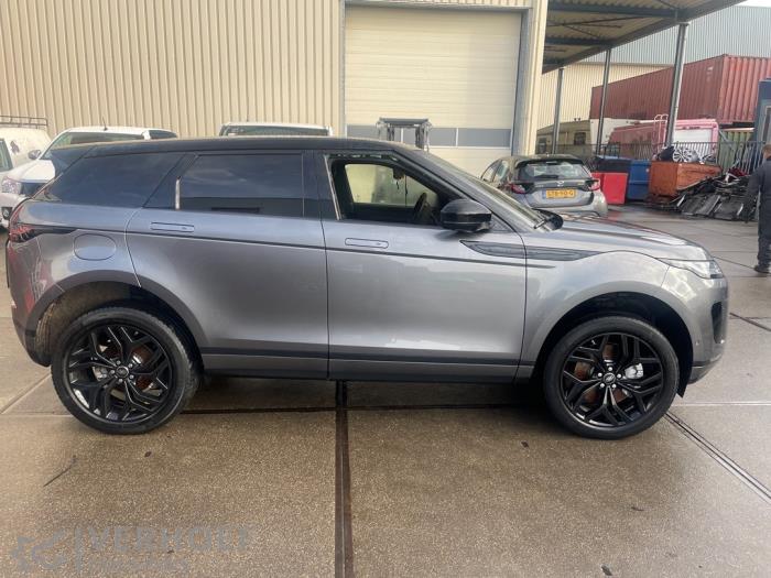 Landrover Range Rover Evoque II 2.0 P250 MHEV 16V AWD Samochód złomowany (2019, Szary)