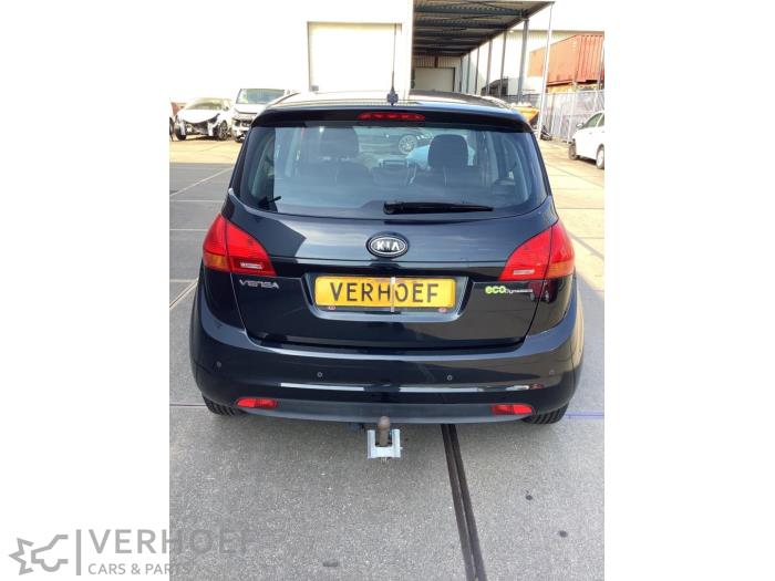 Kia Venga 1.4 CVVT 16V Épave (2010, Noir)