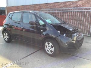 Kia Venga 1.4 CVVT 16V Épave (2010, Noir)