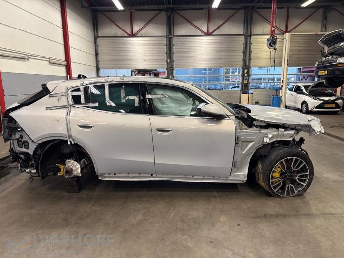 Maserati Grecale 2.0 GT MHEV Q4 16V Épave (2022, Blanc)
