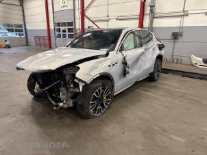 Maserati Grecale 2.0 GT MHEV Q4 16V Épave (2022, Blanc)