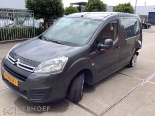 Citroen Berlingo 1.6 BlueHDI 75 Vehículo de desguace (2015, Gris)