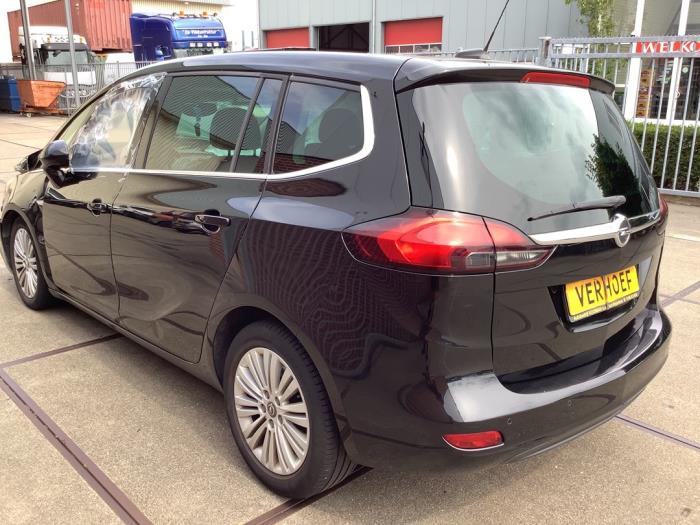 Opel Zafira Tourer 1.4 Turbo 16V Ecotec Schrottauto (2018, Schwarz)