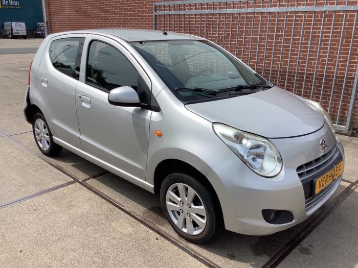 Suzuki Alto 1.0 12V Vehículo de desguace (2010, Gris)