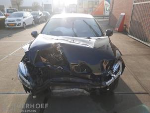 Volvo V40 2.0 D2 16V Épave (2016, Noir)