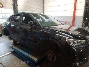 Audi Q3 Sportback 2.0 45 TFSI 16V Quattro Schrottauto (2019, Schwarz)