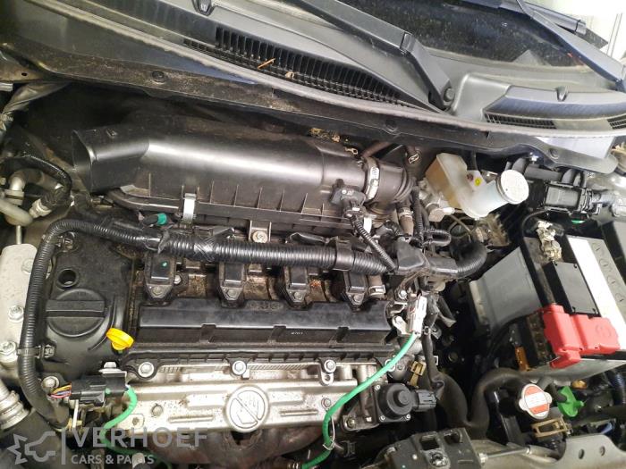 Suzuki Swift 1.2 Dual Jet 16V SHVS Samochód złomowany (2019, Czarny)