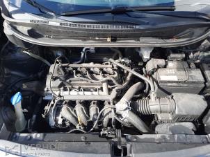 Kia Rio III 1.2 CVVT 16V Épave (2016, Gris)