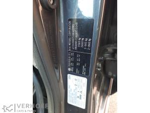 Kia Rio III 1.2 CVVT 16V Épave (2016, Gris)