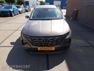 Hyundai Tucson 1.6 T-GDI HEV Épave (2023, Brun)