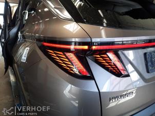 Hyundai Tucson 1.6 T-GDI HEV Épave (2023, Brun)