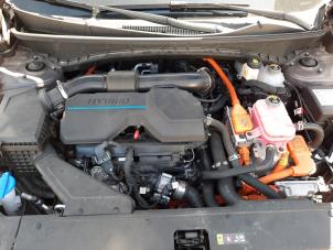 Hyundai Tucson 1.6 T-GDI HEV Épave (2023, Brun)