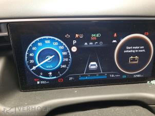 Hyundai Tucson 1.6 T-GDI HEV Épave (2023, Brun)