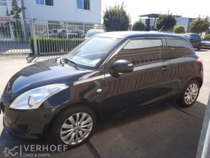 Suzuki Swift 1.2 16V Vehículo de desguace (2013, Negro)