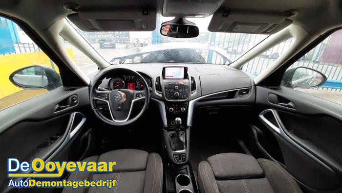 Opel Zafira Tourer 1.6 CDTI 16V ecoFLEX 136 Salvage vehicle (2013, Metallic, Gray)