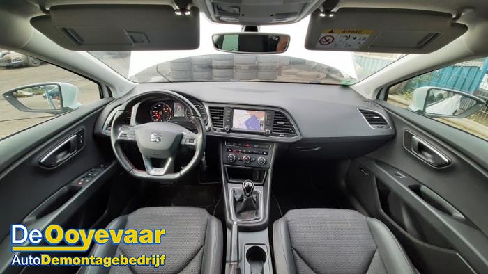 Seat Leon 1.4 TSI ACT 16V Schrottauto (2016, Weiß)