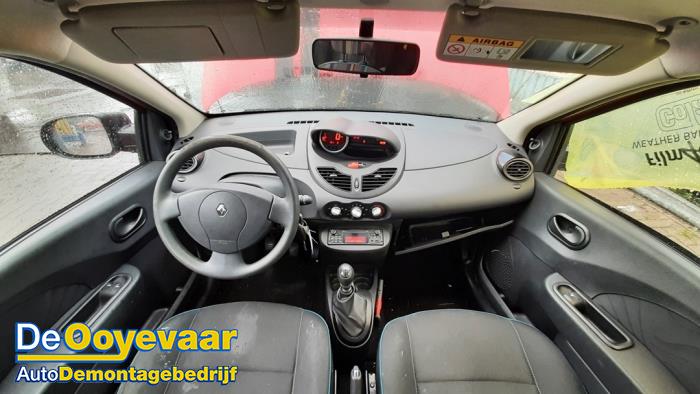 Renault Twingo II 1.2 16V Salvage vehicle (2013, Red)