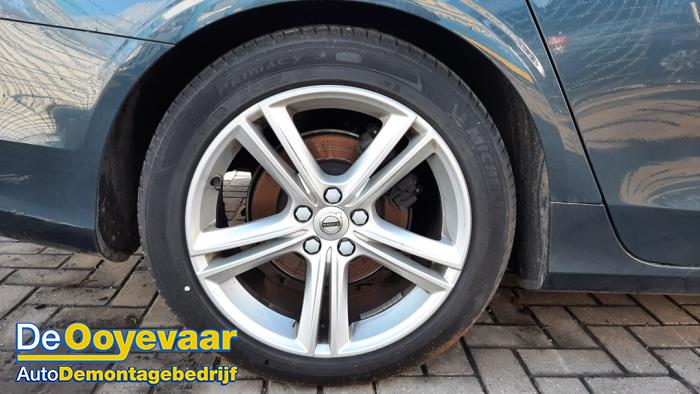 Volvo S90 II 2.0 D4 16V Épave (2017, Bleu)