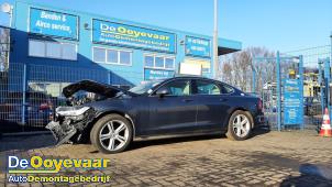 Volvo S90 II 2.0 D4 16V Épave (2017, Bleu)