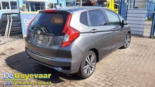 Honda Jazz 1.3 -i-VTEC 16V Samochód złomowany (2019, Metalik, Szary)