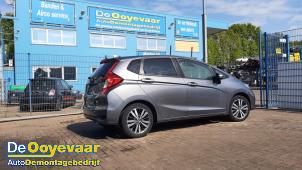 Honda Jazz 1.3 -i-VTEC 16V Samochód złomowany (2019, Metalik, Szary)