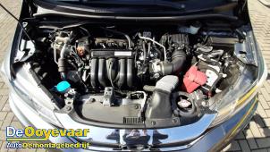 Honda Jazz 1.3 -i-VTEC 16V Samochód złomowany (2019, Metalik, Szary)