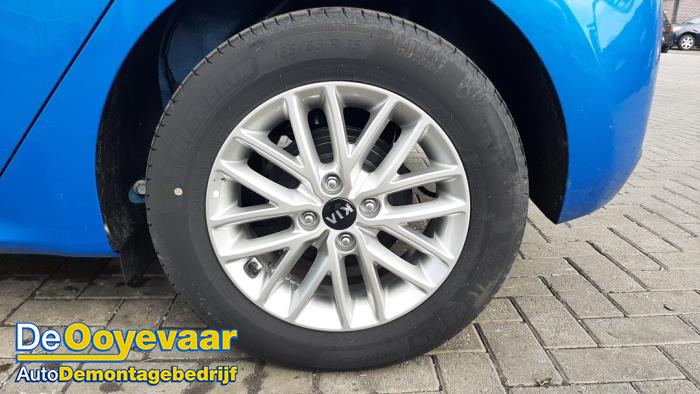 Kia Rio IV 1.2 CVVT 16V Samochód złomowany (2021, Niebieski)
