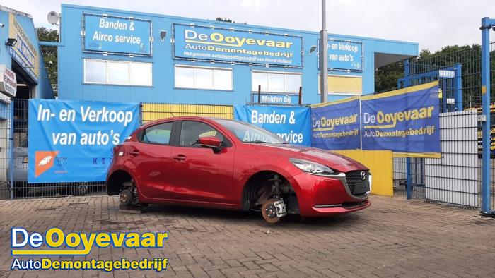 Mazda 2 1.5 SkyActiv-G 75 Schrottauto (2021, Rot)