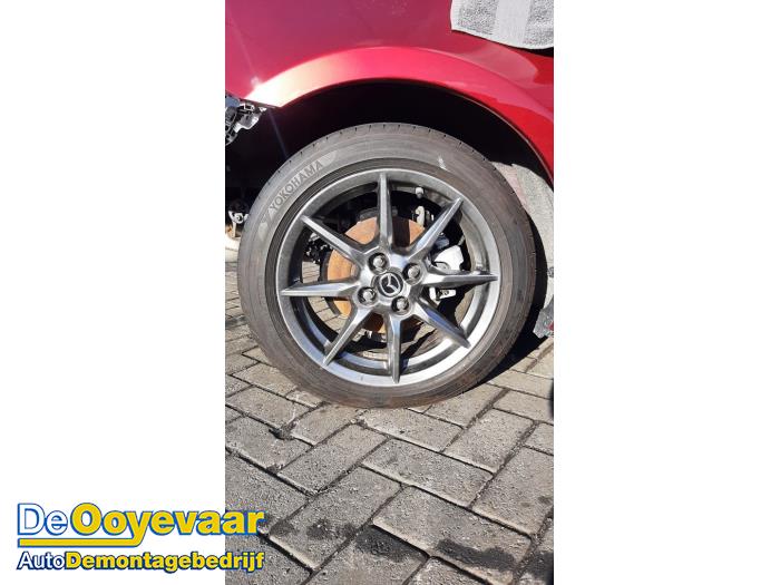 Mazda MX-5 1.5 Skyactiv G-131 16V Épave (2018, Rouge)
