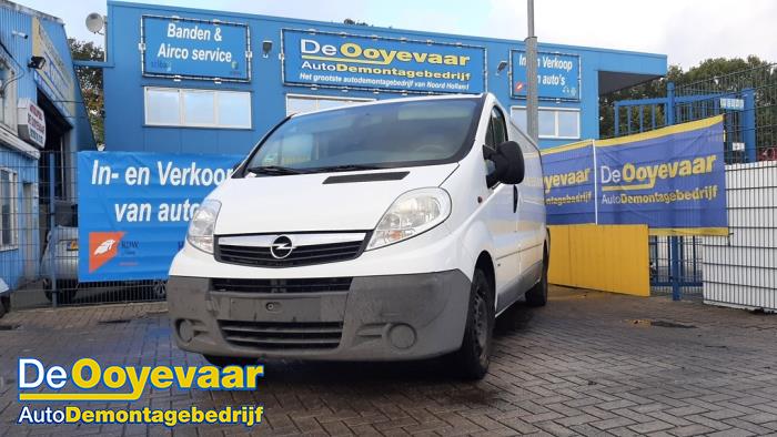 Opel Vivaro 2.0 CDTI 16V Vehículo de desguace (2012, Blanco)