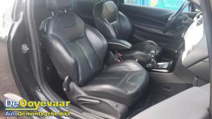 Citroen DS3 1.6 e-HDi Vehículo de desguace (2011, Negro, Blanco)