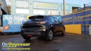 Peugeot 208 II 1.2 Vti 12V PureTech 75 Vehículo de desguace (2021, Negro)