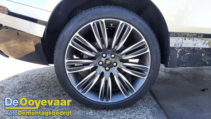 Landrover Range Rover Velar 2.0 16V P300 AWD Skrotfordon (2019, ARUBA GOLD METALLIC)