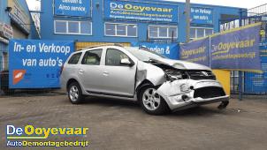 Dacia Logan MCV II/III/Sandero Wagon 0.9 TCE 12V Samochód złomowany (2015, Metalik, Szary)