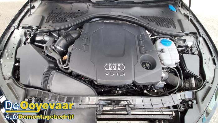 Audi A7 Sportback 3.0 TDI Clean Diesel V6 24V Quattro Vehículo de desguace (2015, Negro)