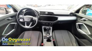 Audi Q3 1.5 35 TFSI 16V Mild Hybrid Samochód złomowany (2020, Metalik, Szary)