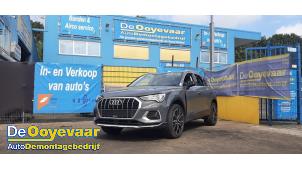 Audi Q3 1.5 35 TFSI 16V Mild Hybrid Samochód złomowany (2020, Metalik, Szary)