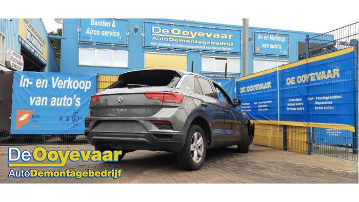 Volkswagen T-Roc 1.0 TSI 12V BlueMotion Salvage vehicle (2018, Gray)