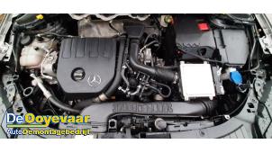 Mercedes GLA 1.3 180 Turbo 16V Épave (2021, Gris)