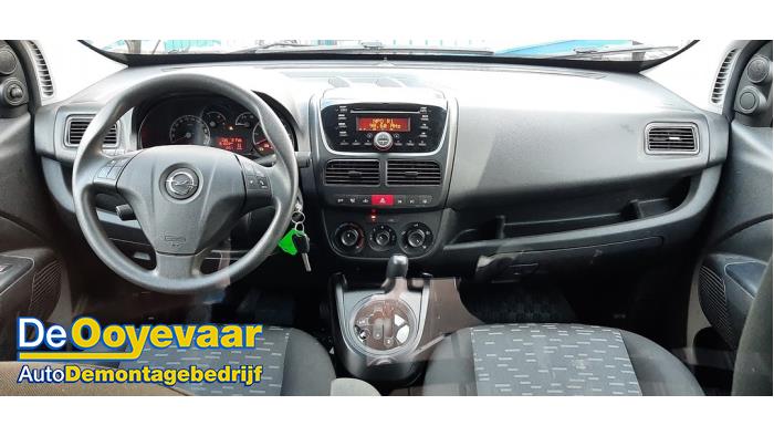 Opel Combo 1.6 CDTI 16V ecoFlex Épave (2016, Gris)