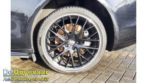 Porsche Panamera 2.9 V6 24V 4S Vehículo de desguace (2018, Negro)