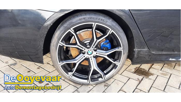 BMW M5 M550i xDrive 4.4 V8 32V TwinPower Turbo Épave (2018, Noir)
