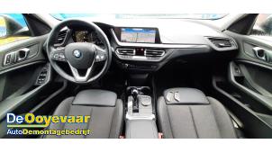 BMW 1 serie 118i 1.5 TwinPower 12V Épave (2021, Gris)