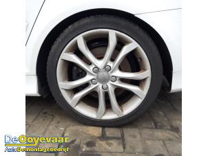 Audi S3 Sportback S3 2.0 T FSI 16V Épave (2009, Blanc, Noir)